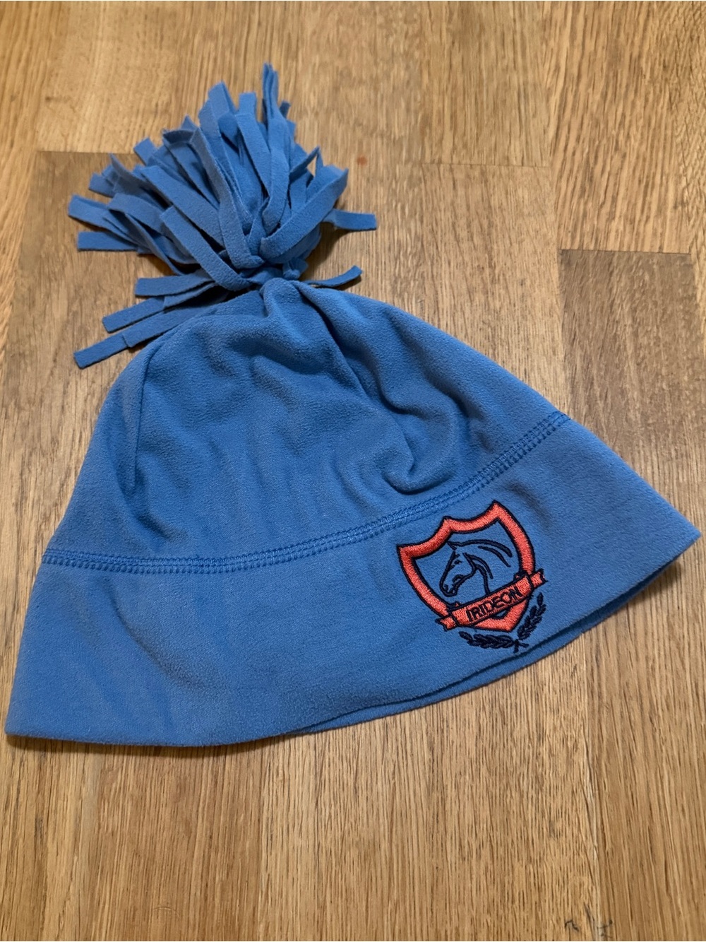 Irideon Kids MEDIUM Blue Chinchillaaah Fleece Beanie Hat NEW
